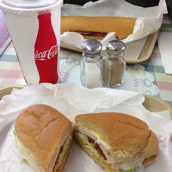 Hoagie’s Sub Deli Deli in Lakewood