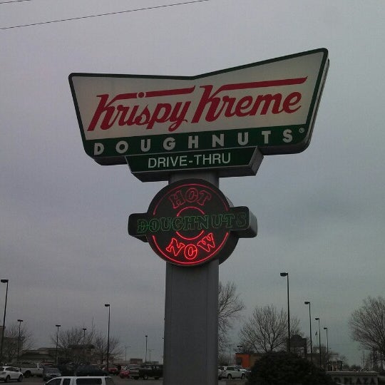 3/22/2013 tarihinde April S.ziyaretçi tarafından Krispy Kreme'de çekilen fotoğraf