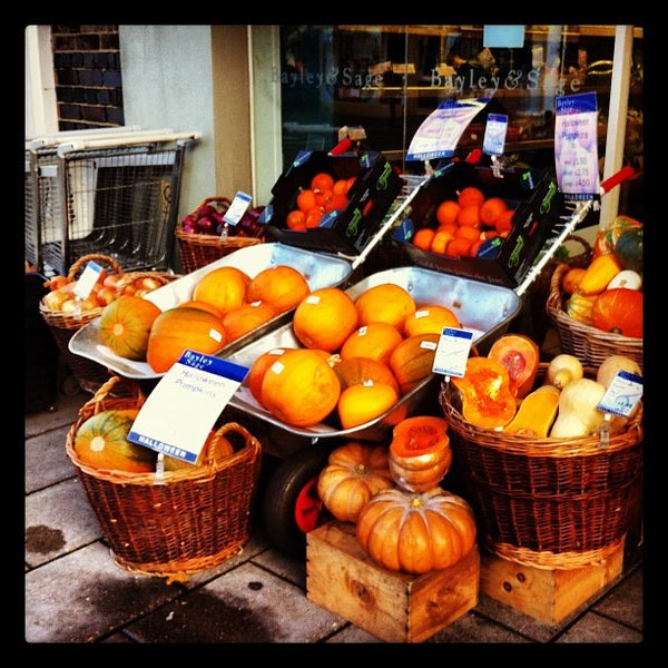 Bayley & Sage 60 High St