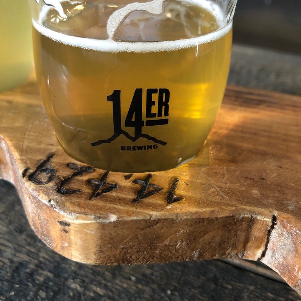 Foto tomada en Beryl&#39;s Beer Co.  por Laura C. el 10/8/2019