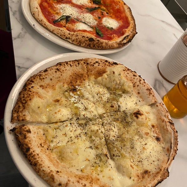 Photo prise au Nina Pizza Napolitaine par Enzo le9/26/2021