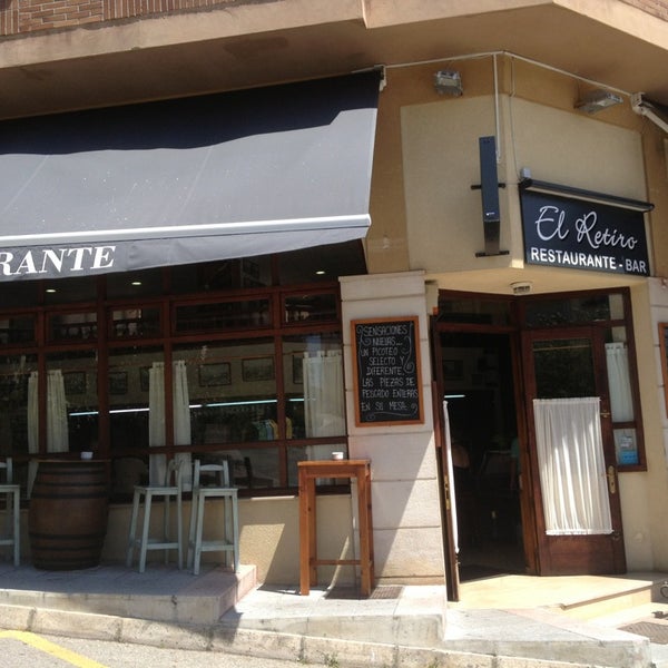 8/4/2013에 Francis U.님이 El Retiro Restaurante에서 찍은 사진