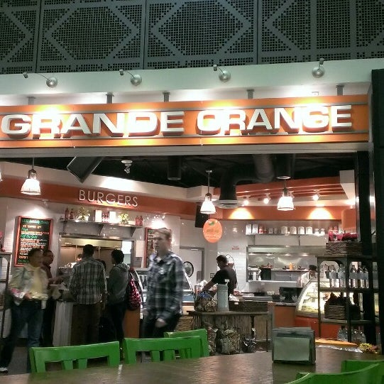 Photo taken at La Grande Orange by Alejandro L. on 4/12/2013