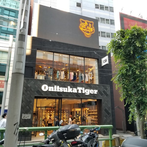 オニツカタイガー Onitsuka Tiger 西新宿 0 Tips
