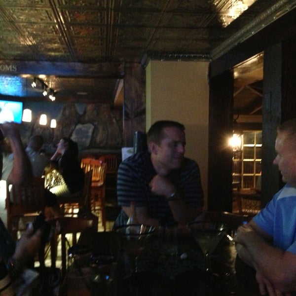 6/29/2013 tarihinde Heather L.ziyaretçi tarafından CABO Tequila Bar.'de çekilen fotoğraf