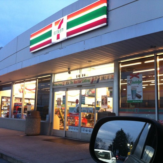 7Eleven Convenience Store in Staten Island