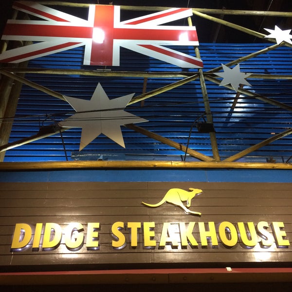 รูปภาพถ่ายที่ Didge Steakhouse Pub โดย Graziela O. เมื่อ 3/20/2016