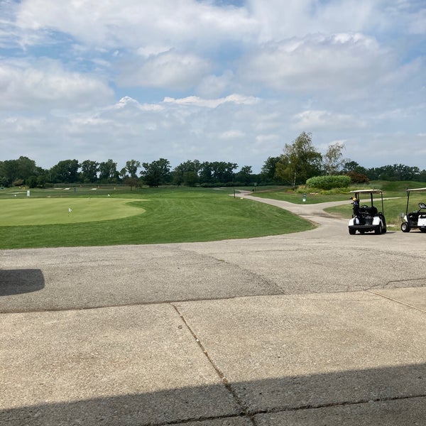 The Meadows Golf Club of Blue Island Golf Course