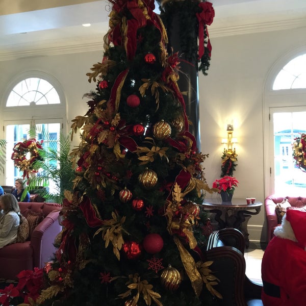 12/7/2014 tarihinde Gerald H.ziyaretçi tarafından Bourbon Orleans Hotel'de çekilen fotoğraf