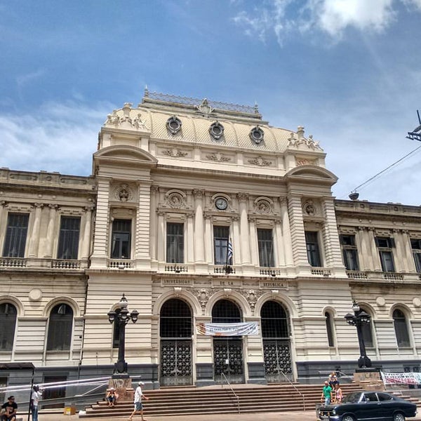 Universidad de la República, Montevideo, Uruguay - College Academic ...