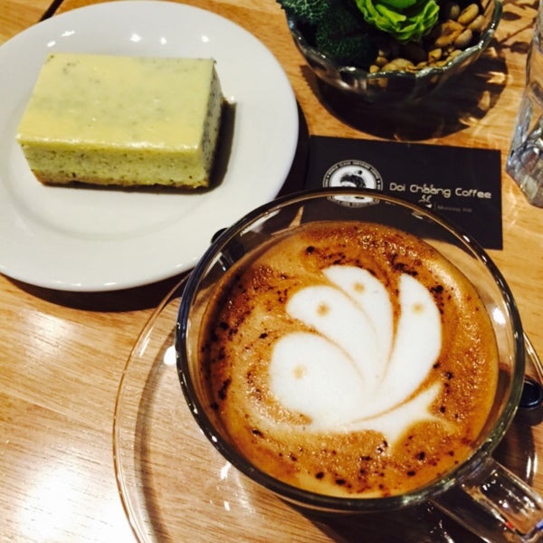 3/16/2015에 mishell T.님이 Doi Chaang Coffee by Morning Jolt에서 찍은 사진