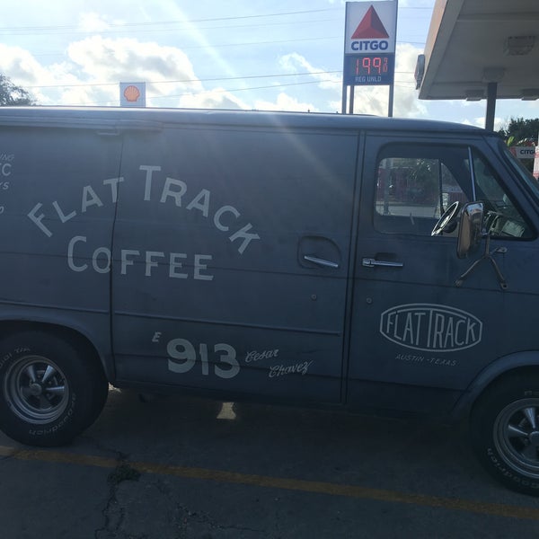 Photo prise au Flat Track Coffee par Doug O. le7/24/2016