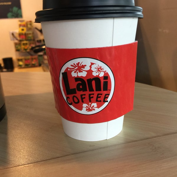 5/27/2018 tarihinde Tiffany H.ziyaretçi tarafından Lani Coffee'de çekilen fotoğraf