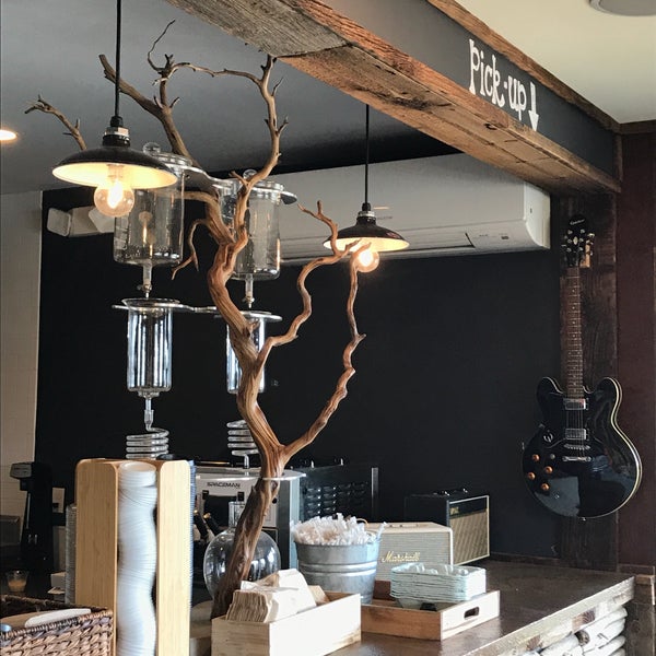 Photo prise au Left Hand Coffee par Georgiana M. le5/19/2019