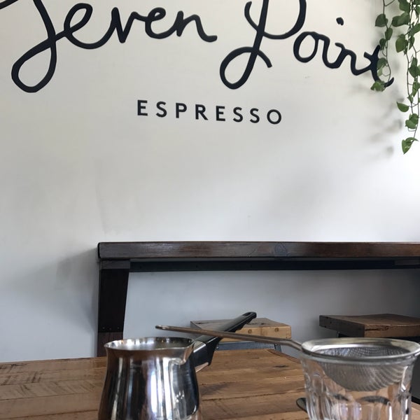 5/3/2017 tarihinde Georgiana M.ziyaretçi tarafından Seven Point Espresso'de çekilen fotoğraf