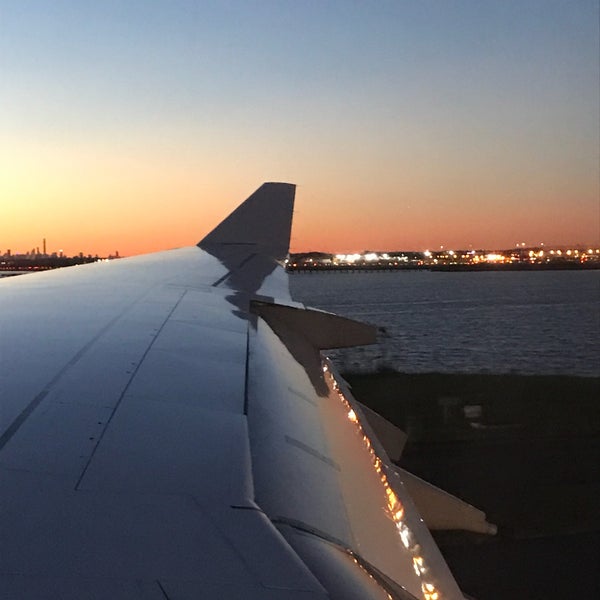 Lufthansa Flight LH 411 - Plane in New York