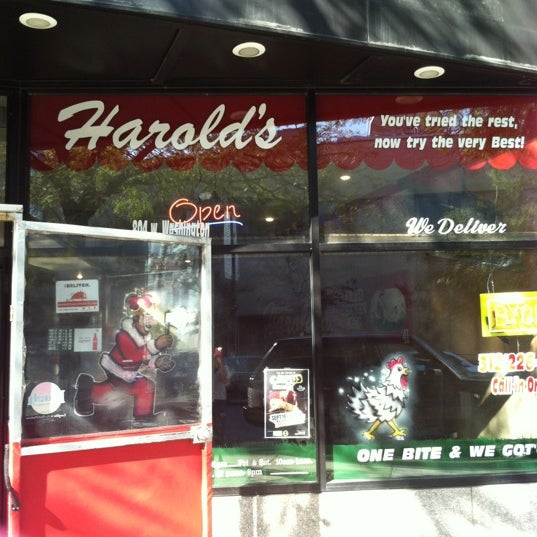 Photo taken at Harold&#39;s Chicken West Loop by Mary B. on 9/15/2012