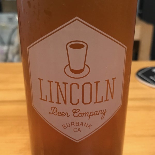 Photo taken at Lincoln Beer Company by Richard R. on 11/17/2018
