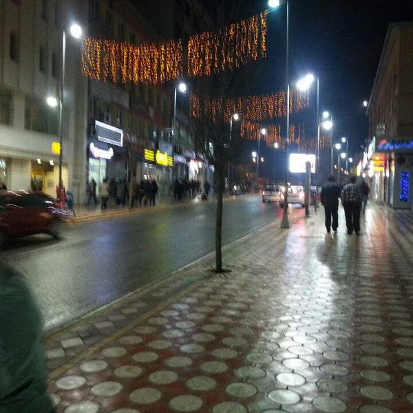 Bankalar Caddesi Yol