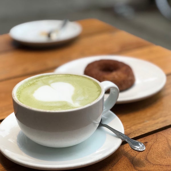 Espresso A Mano Coffee Shop in Lower Lawrenceville