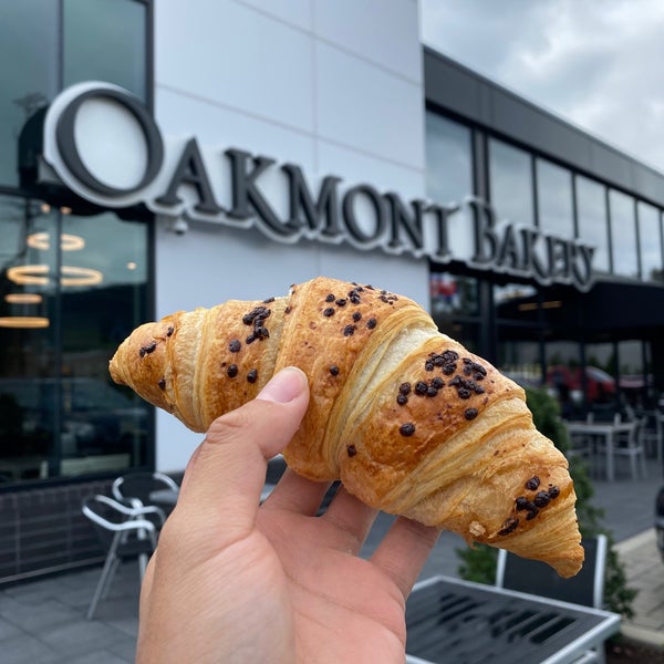 One of my favorite bakery in Pittsburgh! Pretty much everything is good here. I always get a loaf of my pepperoni bread. But their chocolate croissants 🥐 are amazing as well!