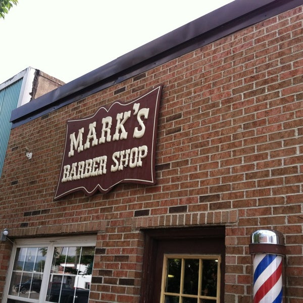 Салон красоты тесс на искровском. Искровский 32к1 салон красоты. Ленина 150/2. Салон красоты в марксе саратовской области. Парикмахерская маркс.