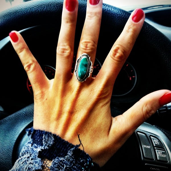 DaVi Nails Nail Salon in Lake Geneva