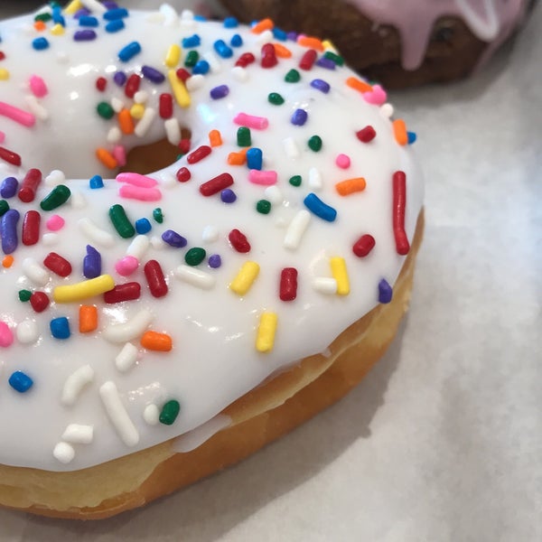 Снимок сделан в Gonutz with Donuts пользователем Kathleen N. 3/20/2018