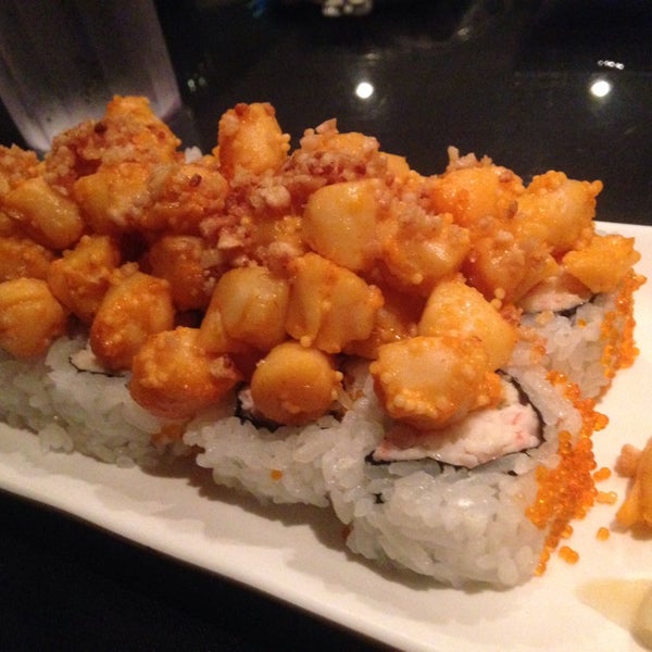 11/10/2013 tarihinde Kathleen N.ziyaretçi tarafından Ocean Blue Sushi Club'de çekilen fotoğraf
