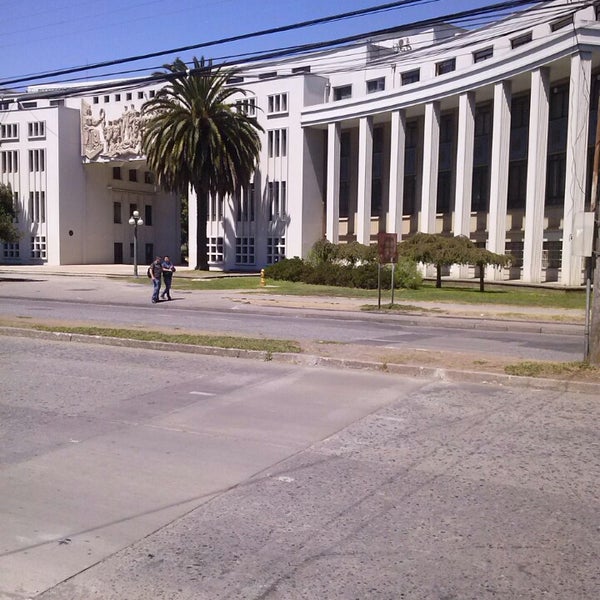 Foto tomada en Arco Universidad de Concepción  por Carliti B. el 2/11/2014