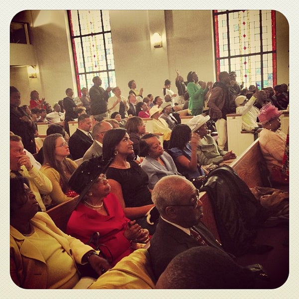 3/31/2013 tarihinde James D.ziyaretçi tarafından New Samaritan Baptist Church'de çekilen fotoğraf