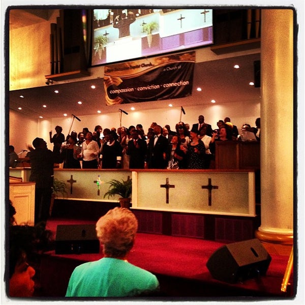 Foto scattata a New Samaritan Baptist Church da James D. il 3/31/2013