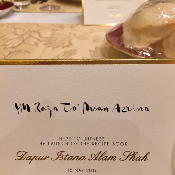 Photos At Istana Alam Shah Building In Klang Photo Taken At Istana Alam Shah By Razrinagina R On 5 15 2016