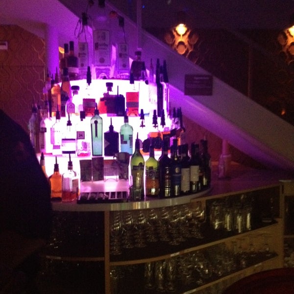1/19/2013에 Margo K.님이 Lounge &amp; Bar suite에서 찍은 사진