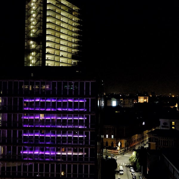 10/9/2017 tarihinde Carlos D.ziyaretçi tarafından Four Points by Sheraton Milan Center'de çekilen fotoğraf