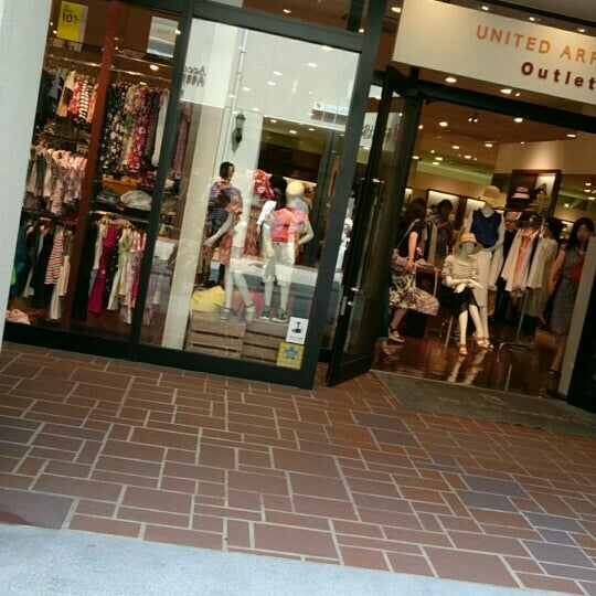 United Arrows Outlet 八王子市の衣料品店