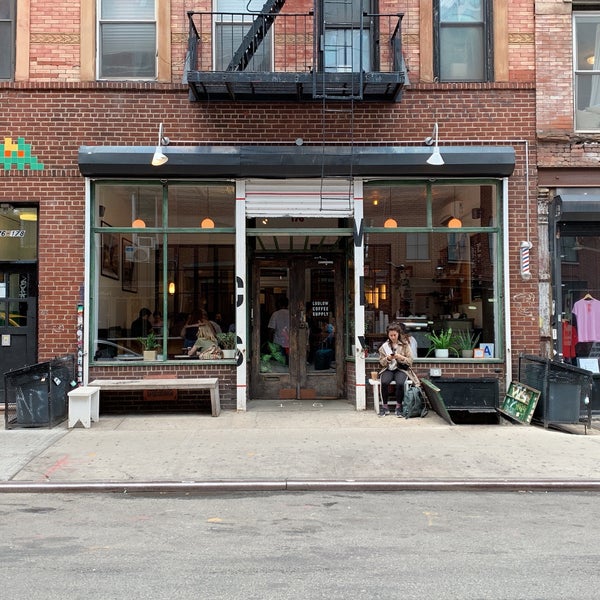 Photo taken at Ludlow Coffee Supply by Franka K. on 5/16/2019