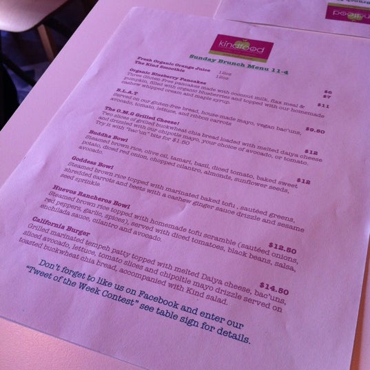 11/25/2012에 Michelle G.님이 Lettuce Love Cafe에서 찍은 사진