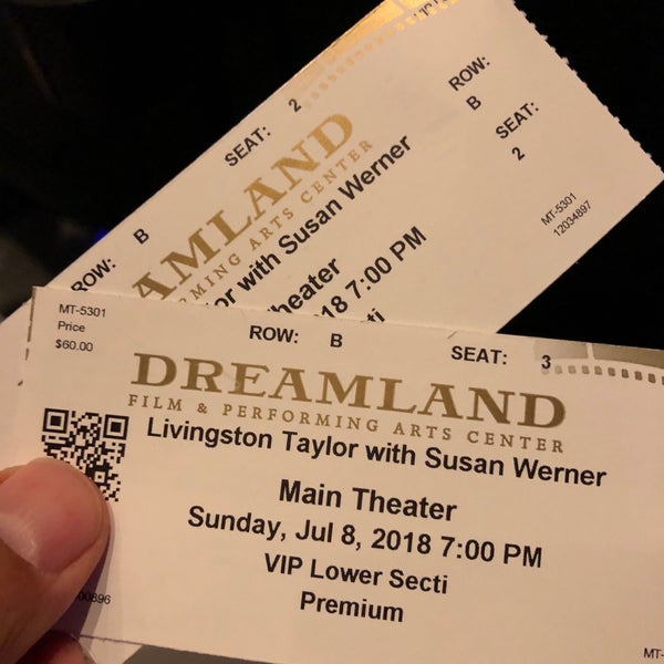 Foto tirada no(a) Nantucket Dreamland Theater por Bijan S. em 7/8/2018