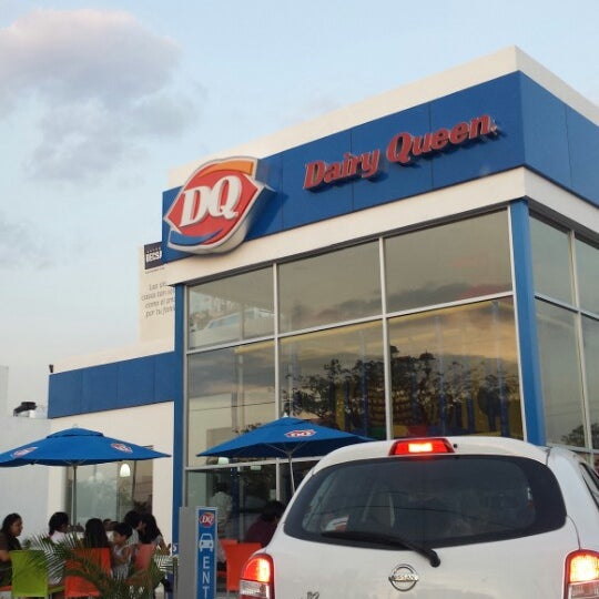 Dairy Queen Calle 50 NUM 100B cruza con 51 y 53 b