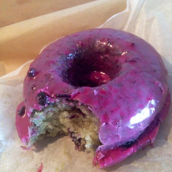 Wonderfully inventive donut combinations. Lots of gluten free and vegan options. The blueberry and earl grey tea donut was soft and intensely flavored.