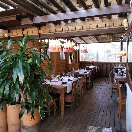 Foto diambil di Restaurante da Luciana - Slow Food oleh Emerson pada 1/11/2020