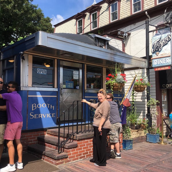 Jiggers Diner Diner in East Greenwich