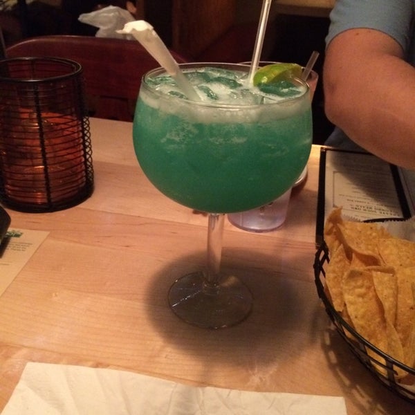 7/10/2014 tarihinde Karen C.ziyaretçi tarafından Escondido Mexican Cuisine &amp; Tequila Bar'de çekilen fotoğraf