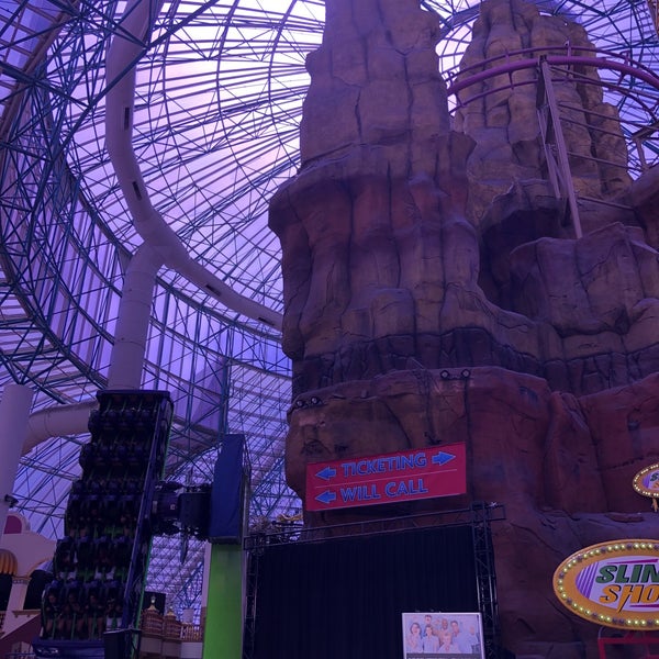 Photo taken at The Adventuredome by АЛЕНА К. on 7/26/2018