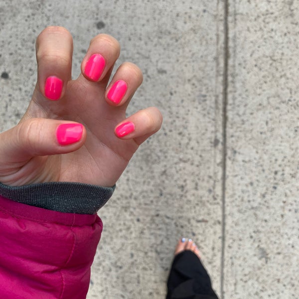 Sunshine Nail Upper West Side 9 tips