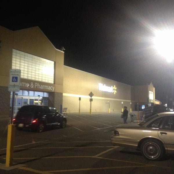 Walmart Supercenter 100 Walmart Dr