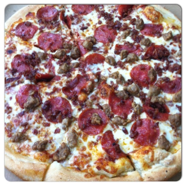 Little Caesars Pizza Pizzeria in Mid City South