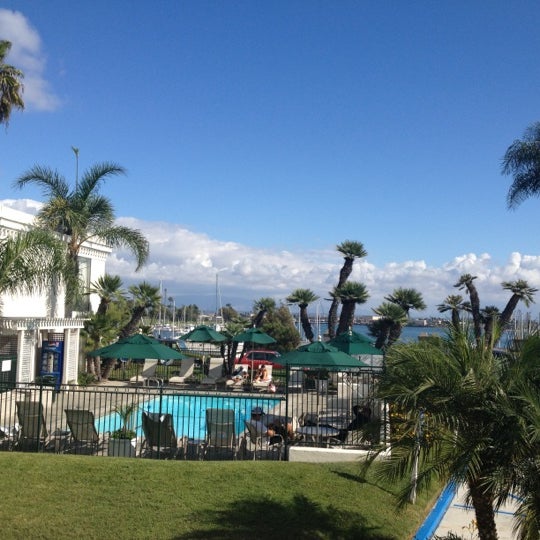Glorietta Bay Inn tips from 461 visitors