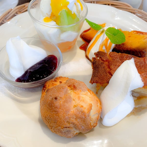 Afternoon Tea Tearoom 戸塚区 1 Tip From 73 Visitors